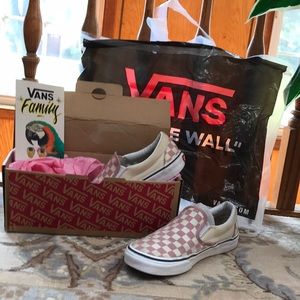 Pink checkered Vans!!!